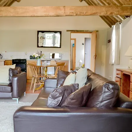 The Carthouse Villa Malmesbury Exterior photo